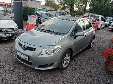 Niebieski jasny (metalik) Używany 2008 Toyota Auris Hatchback | 7500 zł (Dobra cena) - Obraz 1/4