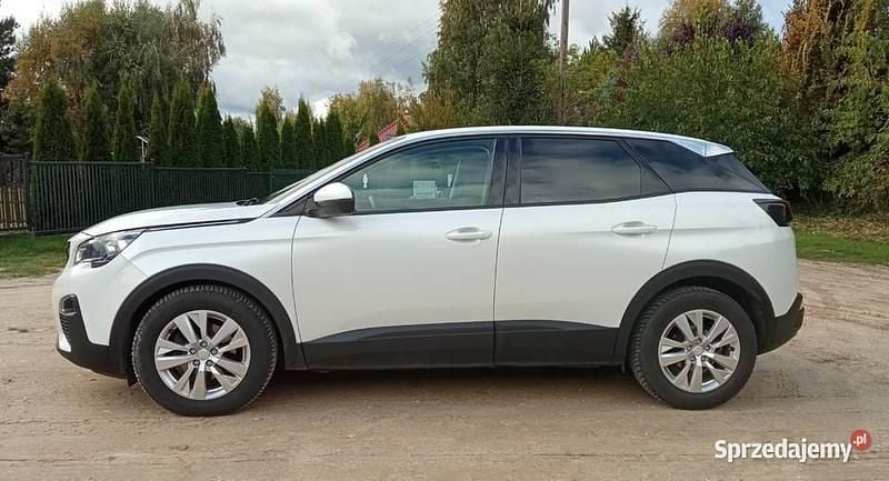Biały Używany 2017 Peugeot 3008 SUV | 56 900 zł (Dość drogi) - Obraz 1/4