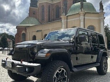 Czarny Używany 2023 Jeep Wrangler Sport SUV | 199 999 zł - Obraz 1/4