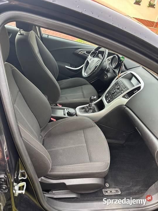Używany Opel Astra 2010
