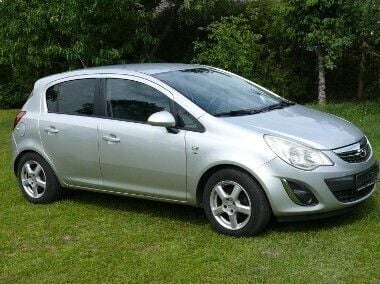 Srebrny Używany 2011 Opel Corsa Hatchback | 16 900 zł (Uczciwa cena) - Obraz 1/4