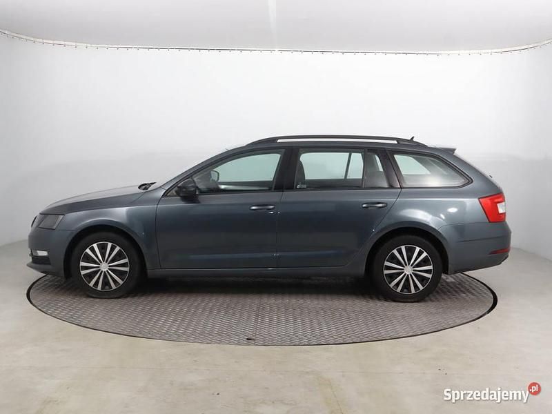 Używany Skoda Octavia 150 KM (110 kW) 2018 Szary Kombi