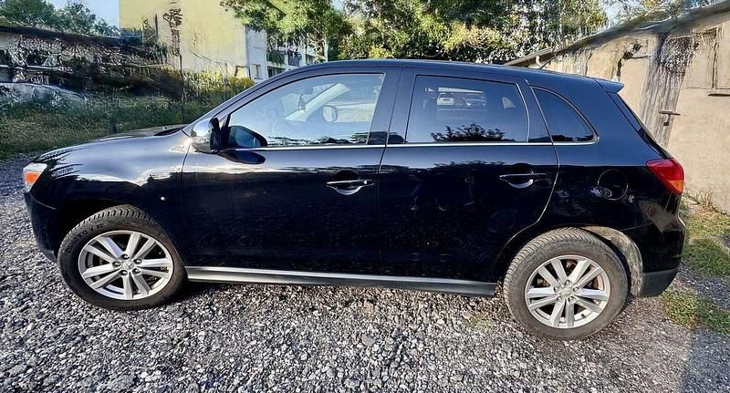 Używany Mitsubishi ASX 117 KM (86 kW) 2011 Czarny SUV