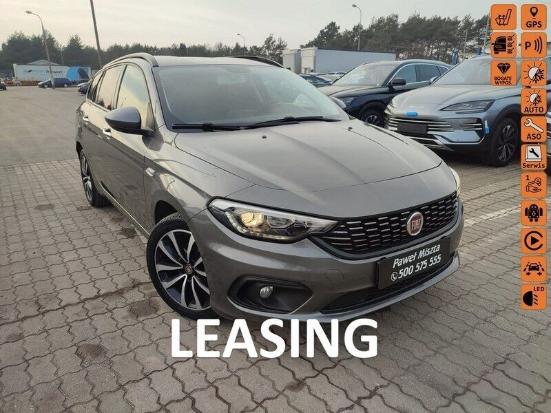 Szary (metalik) Używany 2019 Fiat Tipo Kombi | 52 700 zł (Dość drogi) - Obraz 1/4