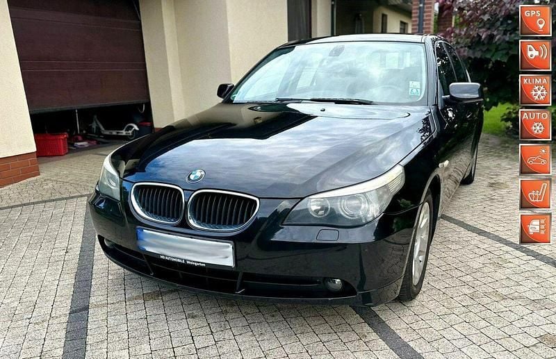 Czarny Używany 2004 BMW 520 Sedan/Limuzyna | 17 900 zł (Uczciwa cena) - Obraz 1/4