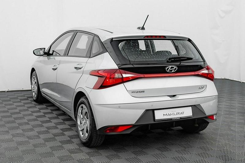 Używany Hyundai i20 84 KM (61 kW) 2022 Srebrny (metalik) Hatchback