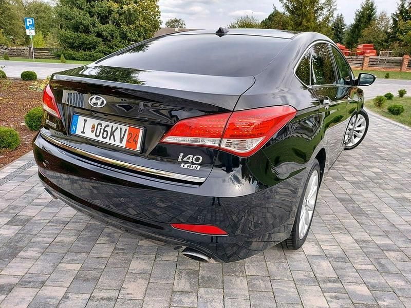 Używany Hyundai i40 115 KM (84 kW) 2014 Czarny SUV