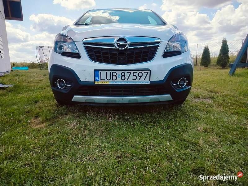 Biały Używany 2014 Opel Mokka Cosmo SUV | 31 900 zł (Uczciwa cena) - Obraz 1/4