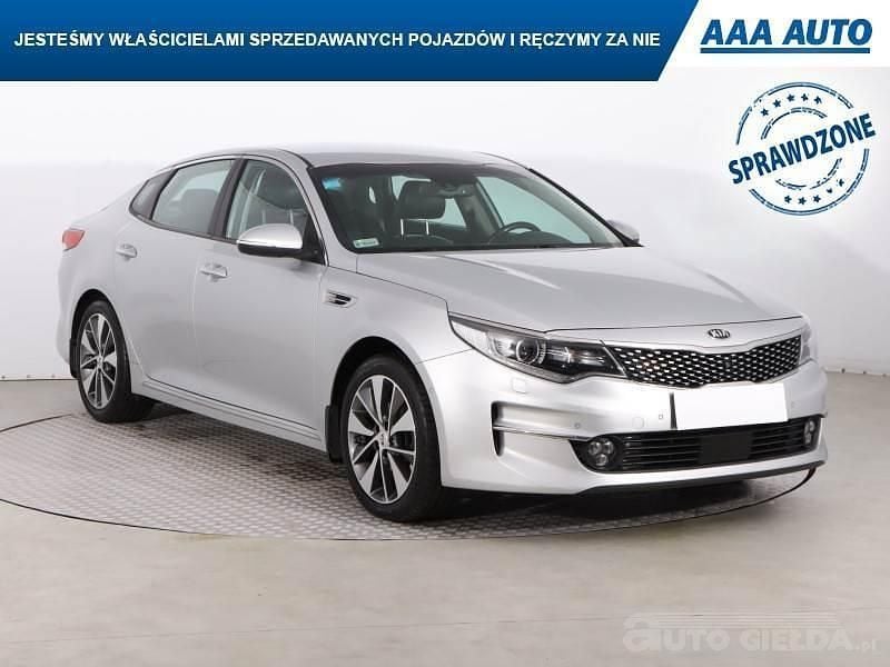 Srebrny Używany 2015 Kia Optima Sedan/Limuzyna | 44 999 zł (Uczciwa cena) - Obraz 1/4