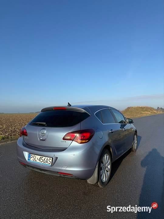 Używany Opel Astra 2010