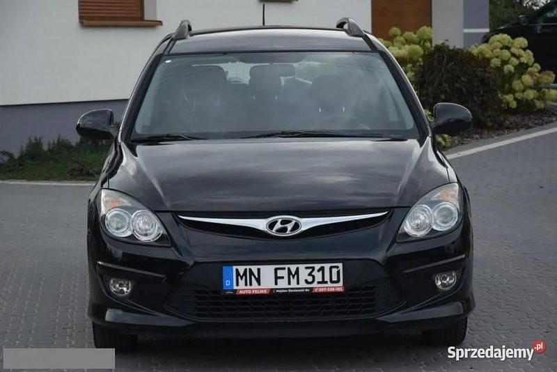 Czarny Używany 2012 Hyundai i30 Kombi | 13 900 zł (Super Cena) - Obraz 1/4