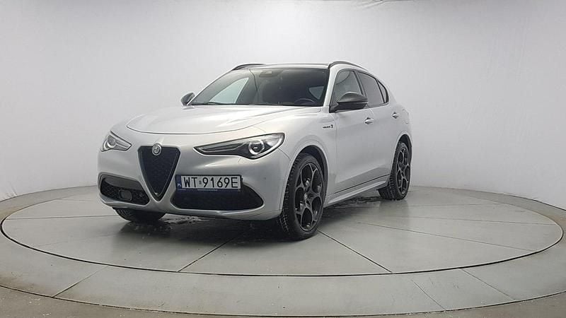 Używany Alfa Romeo Stelvio Ti 280 KM (205 kW) 2021 Szary SUV