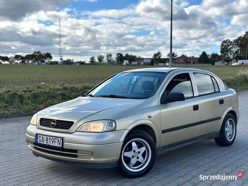 Używany 2005 Opel Astra Hatchback | 1999 zł (Dobra cena) - Obraz 1/4