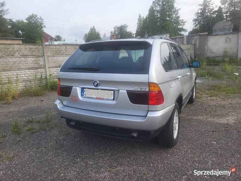 Używany BMW X5 2001 Szary SUV