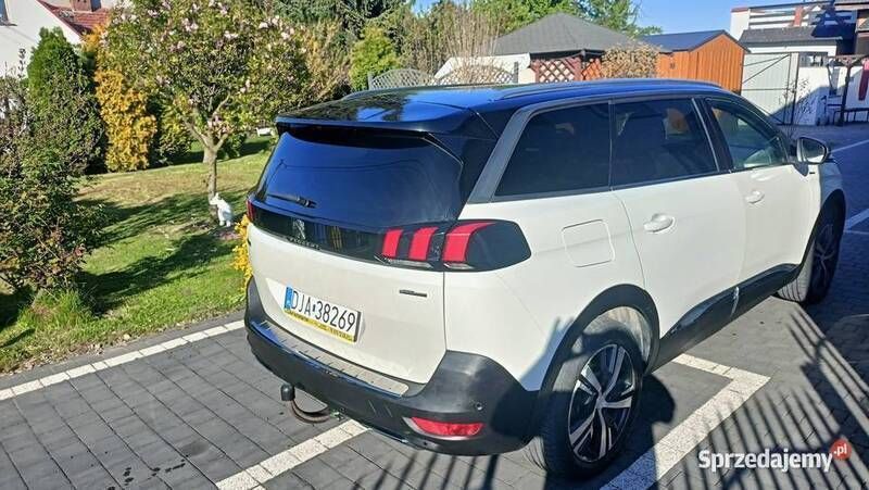 Biały Używany 2017 Peugeot 5008 Minivan | 67 900 zł (Dość drogi) - Obraz 1/4