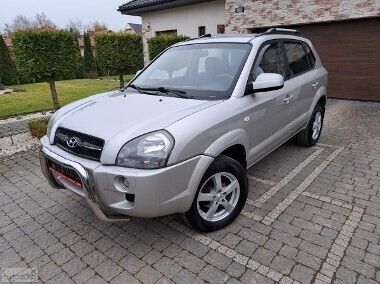 Złoty Używany 2008 Hyundai Tucson SUV | 19 900 zł (Dobra cena) - Obraz 1/4