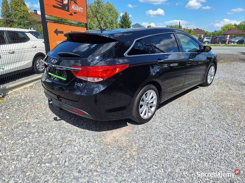 Czarny Używany 2012 Hyundai i40 Kombi | 36 900 zł (Dość drogi) - Obraz 1/4