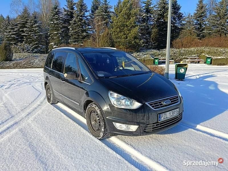 Używany Ford Galaxy 2010 Czarny Minivan