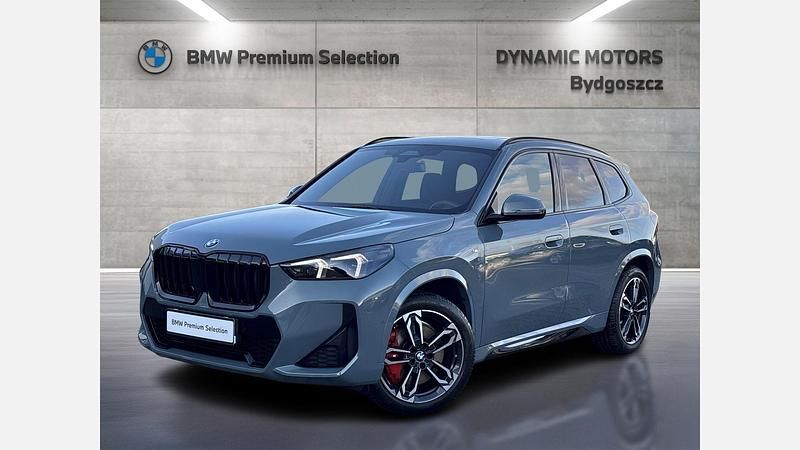 Zielony cape york metalizowany Używany 2025 BMW X1 Comfort Edition SUV | 233 900 zł - Obraz 1/3