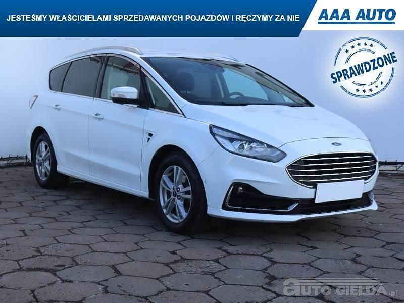 Używany Ford S-MAX S 2021 Biały Minivan