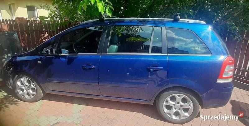Niebieski Używany 2006 Opel Zafira Minivan | 9500 zł (Uczciwa cena) - Obraz 1/4