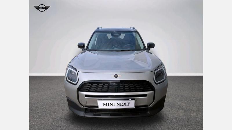 Używany Mini Countryman 150 KM (110 kW) 2024 Melting silver iii metalizowany SUV