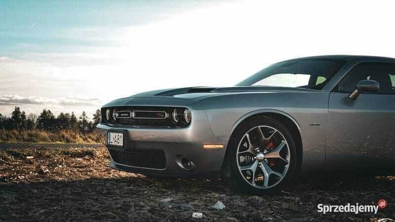 Srebrny Używany 2016 Dodge Challenger Coupe | 93 000 zł (Dobra cena) - Obraz 1/4