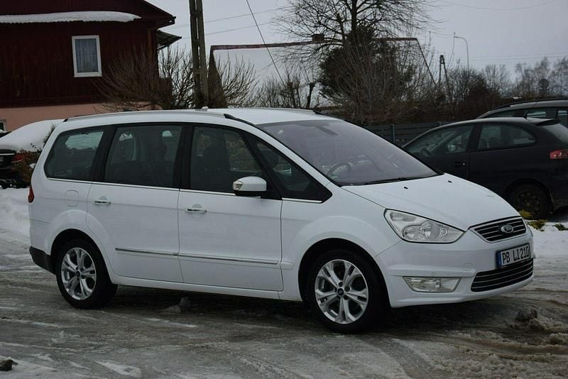 Używany Ford Galaxy Titanium 140 KM (102 kW) 2014 Biały Minivan