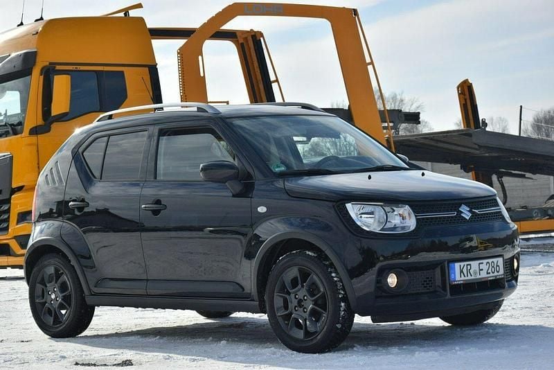 Używany Suzuki Ignis 90 KM (66 kW) 2017 Czarny SUV