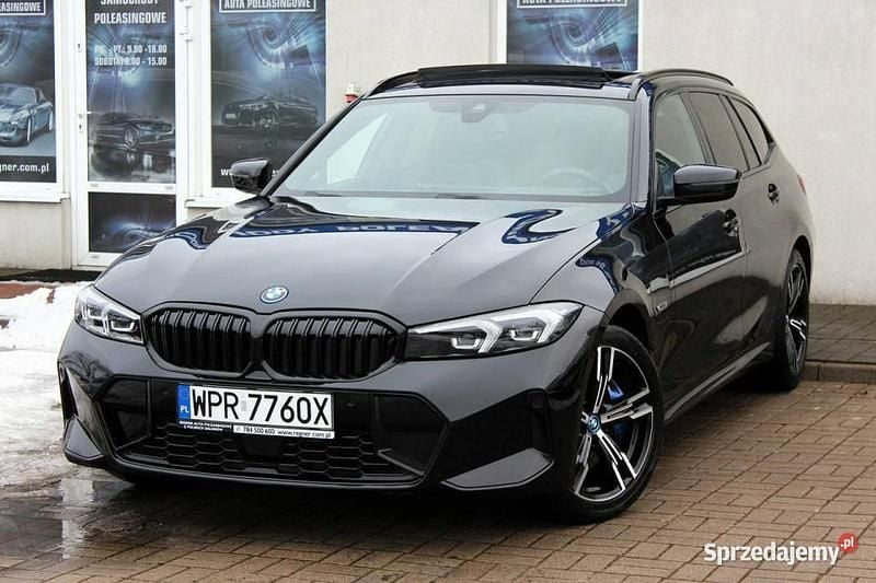 Używany BMW 330e M Sport 292 KM (214 kW) 2022 Czarny Kombi