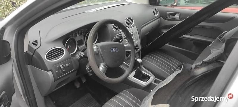 Srebrny Używany 2008 Ford Focus Hatchback | 4500 zł (Super Cena) - Obraz 1/3