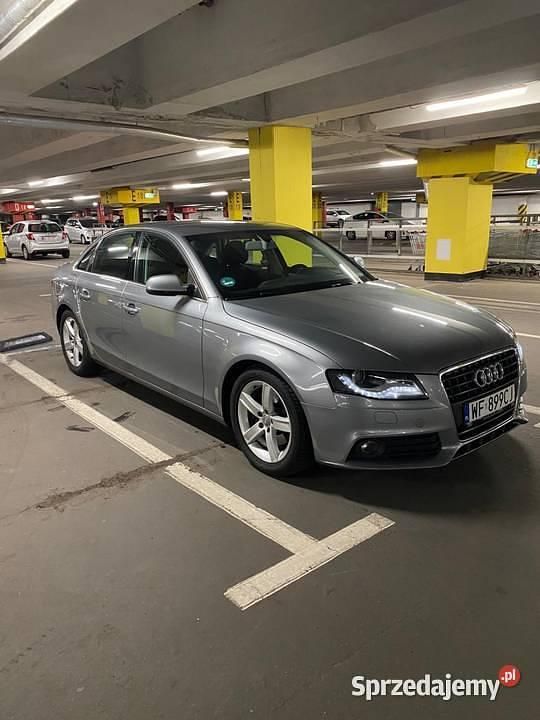 Srebrny Używany 2009 Audi A4 Sedan/Limuzyna | 27 000 zł (Uczciwa cena) - Obraz 1/4