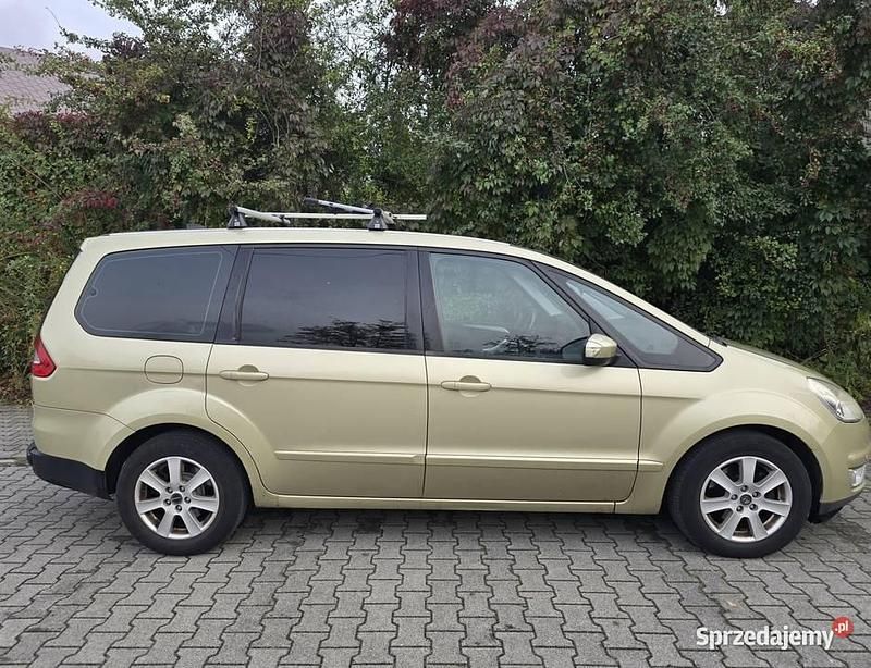 Używany 2007 Ford Galaxy Minivan | 12 000 zł (Uczciwa cena) - Obraz 1/4
