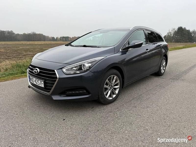 Używany Hyundai i40 2016 Niebieski Kombi