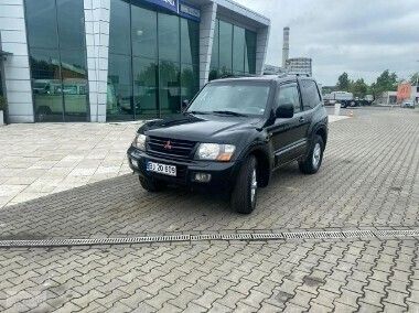 Używany Mitsubishi Pajero 165 KM (121 kW) 2002 Czarny SUV