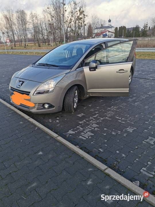Używany 2010 Peugeot 5008 Minivan | 16 500 zł (Uczciwa cena) - Obraz 1/4