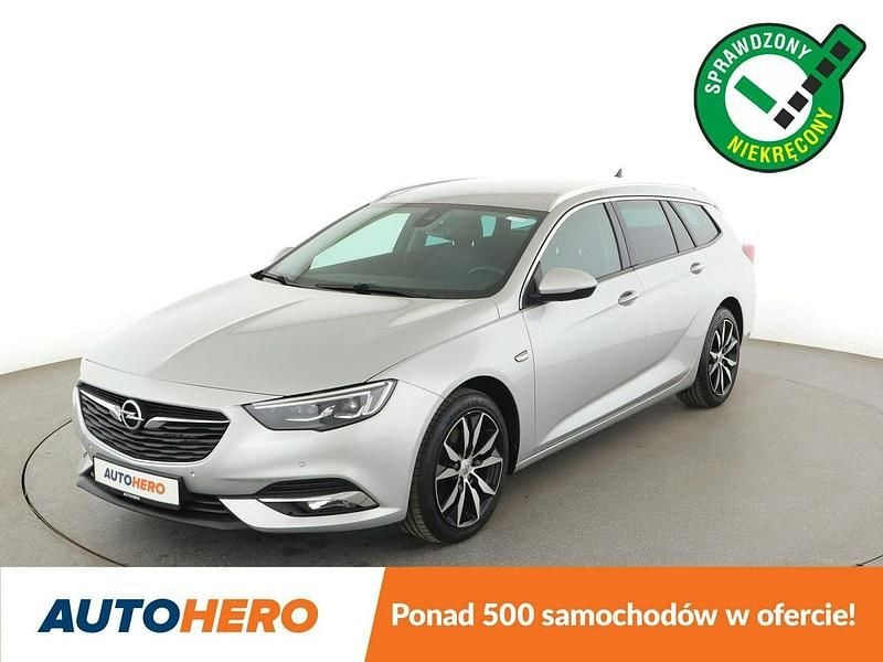Srebrny Używany 2018 Opel Insignia Kombi | 62 900 zł (Drogi) - Obraz 1/3