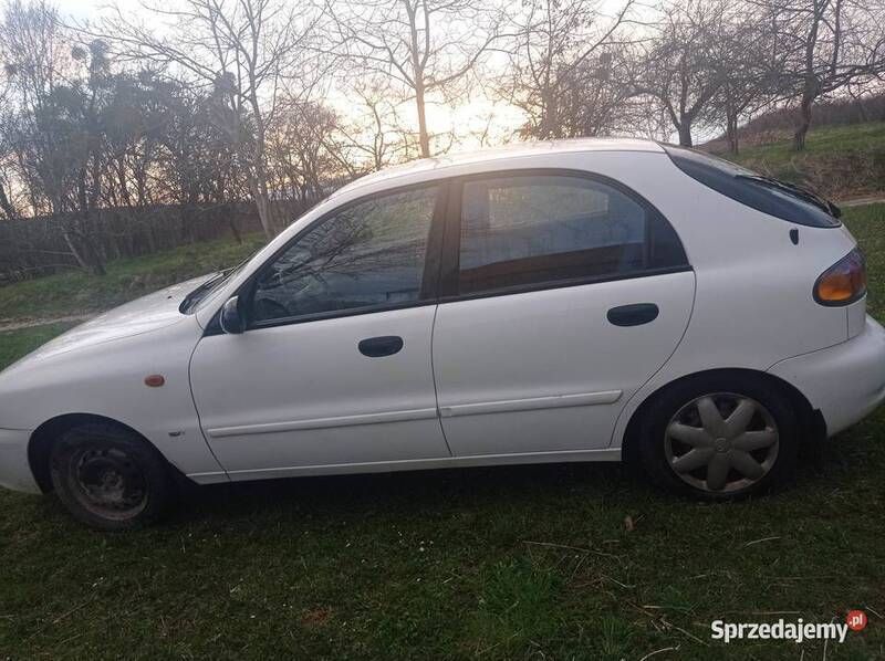 Używany Chevrolet Lanos 2001 Biały Sedan/Limuzyna