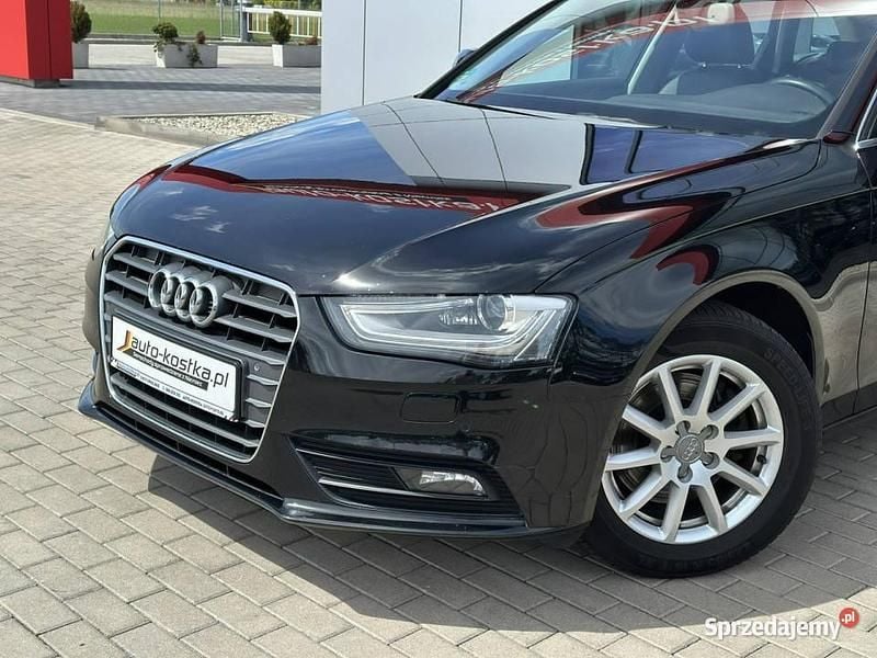 Czarny Używany 2015 Audi A4 Kombi | 38 099 zł (Super Cena) - Obraz 1/3