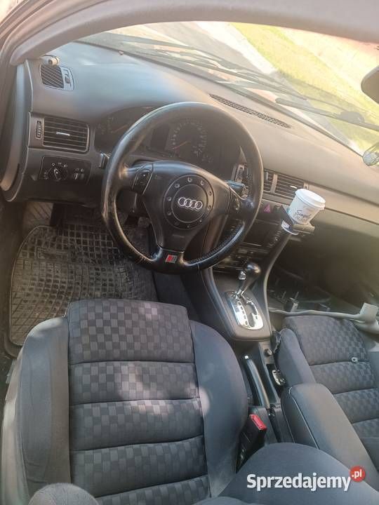 Czarny Używany 1999 Audi A6 Kombi | 4000 zł (Dobra cena) - Obraz 1/4