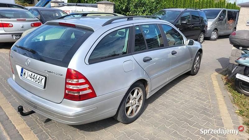 Używany 2006 Mercedes C180 Kombi | 10 900 zł - Obraz 1/4