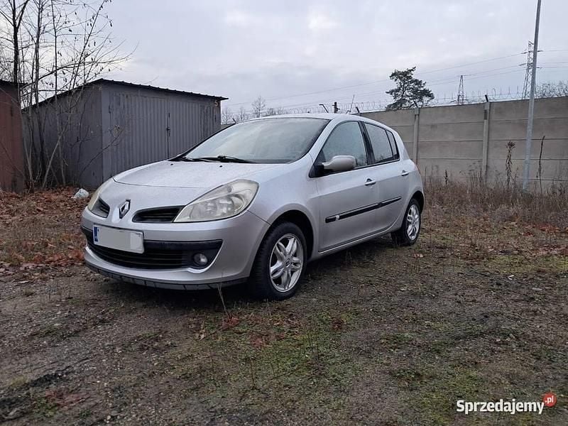 Srebrny Używany 2007 Renault Clio III Hatchback | 7200 zł (Super Cena) - Obraz 1/4