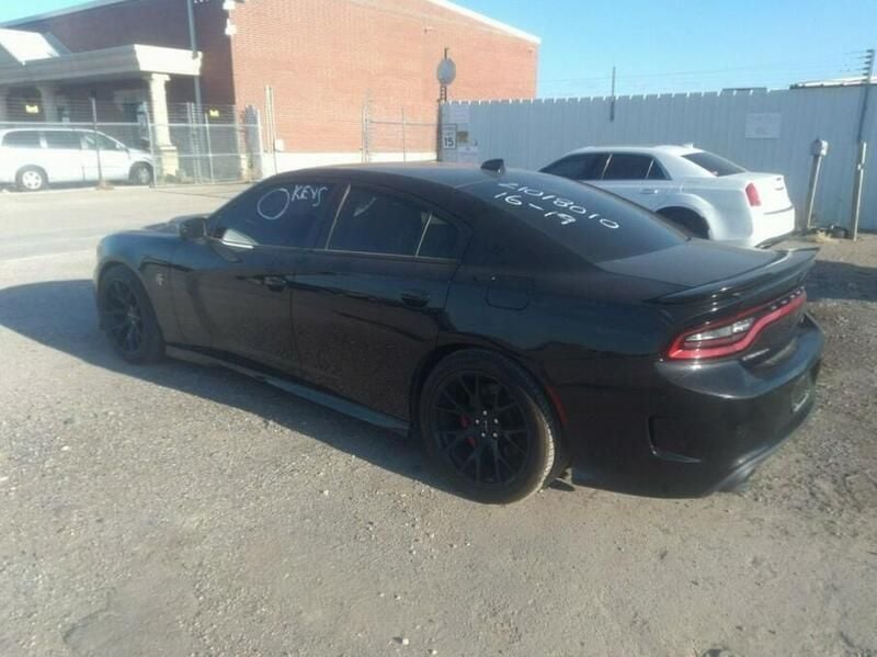 Używany Dodge Charger 707 KM (519 kW) 2015 Czarny Sedan/Limuzyna