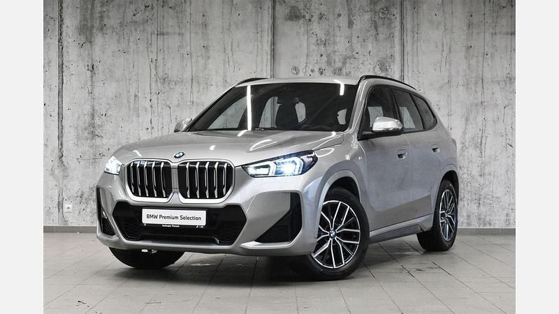 Używany BMW X1 Luxury Line 136 KM (100 kW) 2025 Srebrny space metalizowany SUV