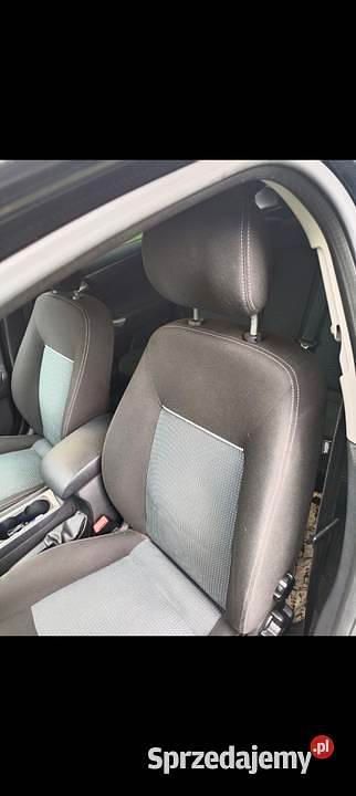 Używany Ford Mondeo 2011 Czarny Kombi