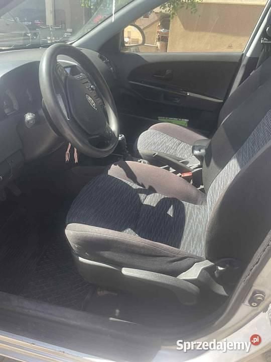 Używany Kia Ceed 2008 Szary Hatchback