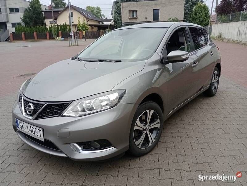 Szary Używany 2015 Nissan Pulsar Hatchback | 33 300 zł (Uczciwa cena) - Obraz 1/4