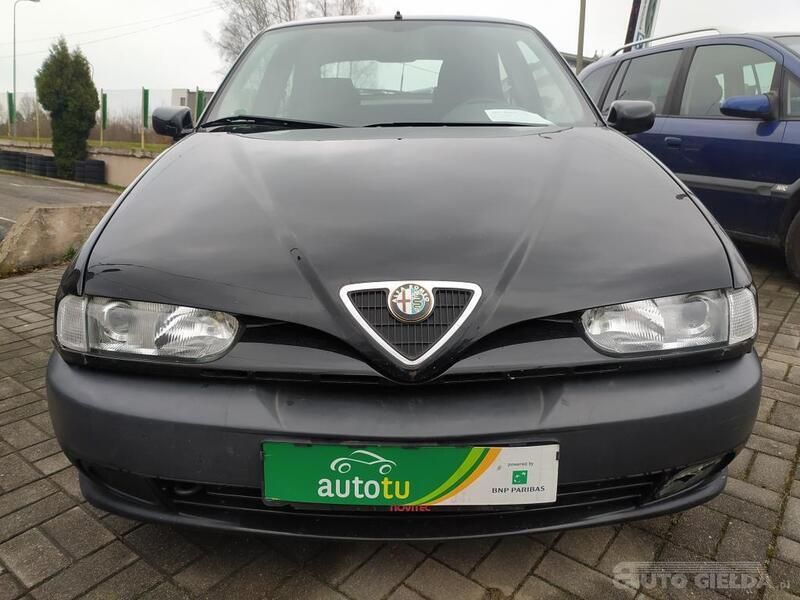 Czarny Używany 1997 Alfa Romeo 146 Sedan/Limuzyna | 7900 zł - Obraz 1/4