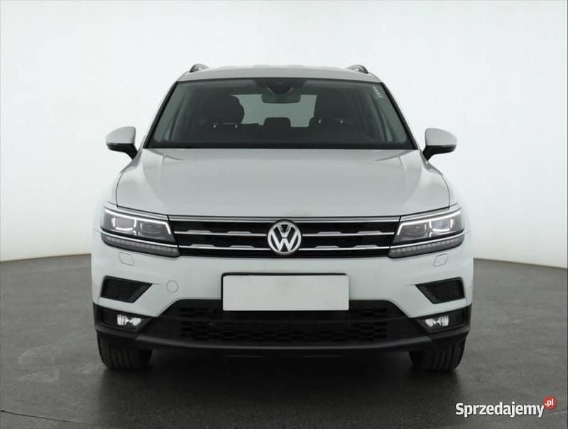 Używany VW Tiguan Allspace 150 KM (110 kW) 2021 Biały SUV