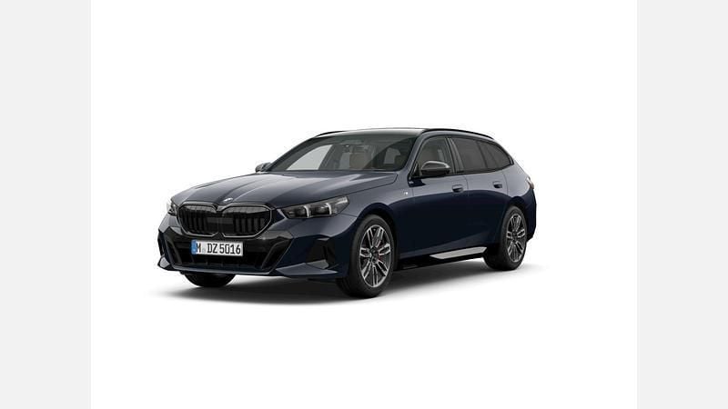 Carbon black metallic metalizowany Używany 2024 BMW 520 Comfort Edition Kombi | 289 900 zł (Drogi) - Obraz 1/3